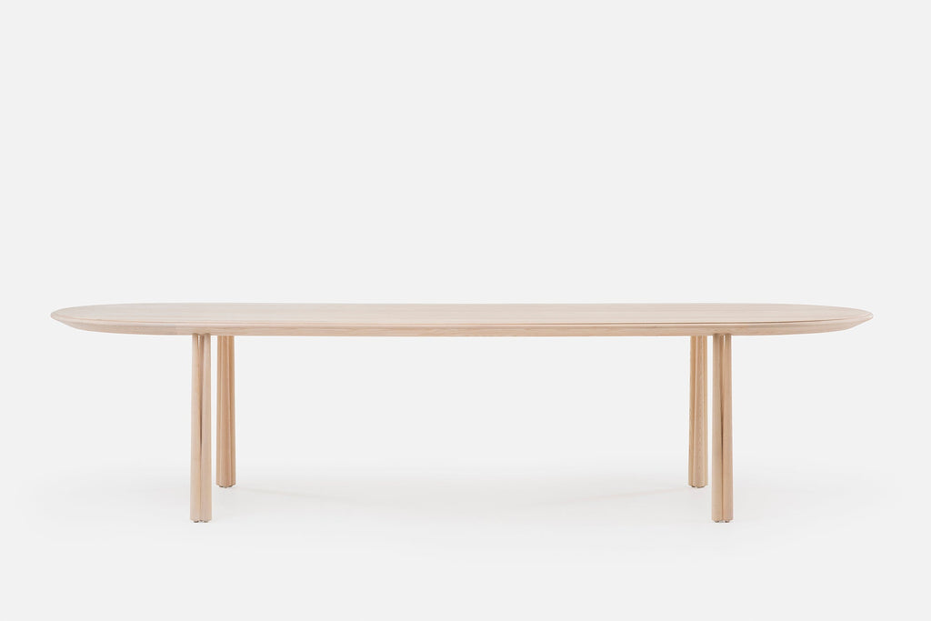 MESA DE COMEDOR OBLONGA ELLIOT