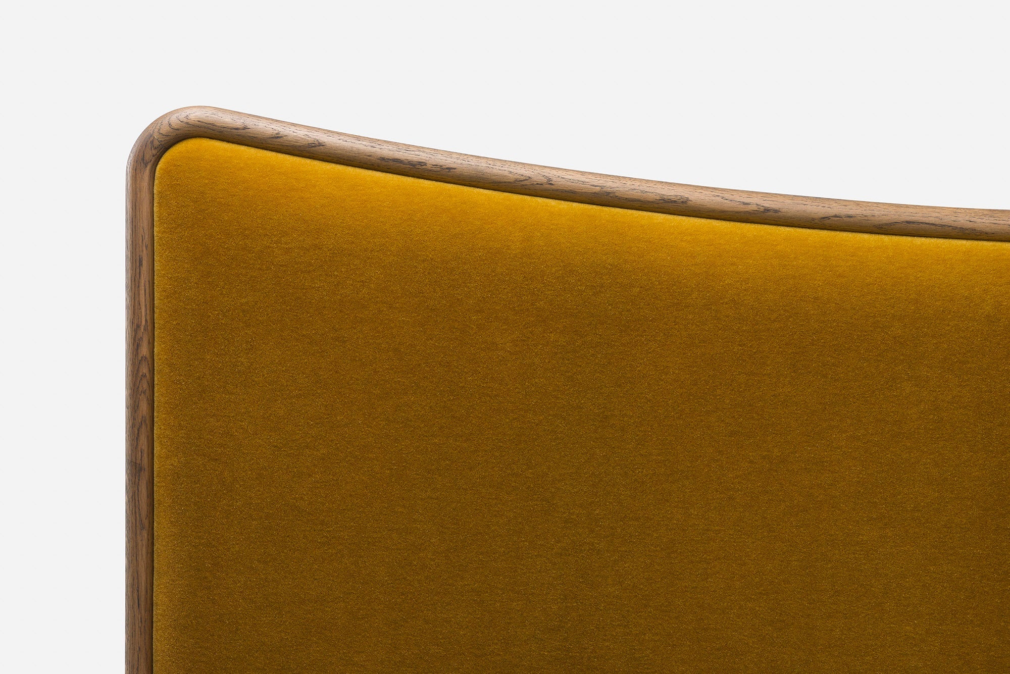 CAMA CARLTON