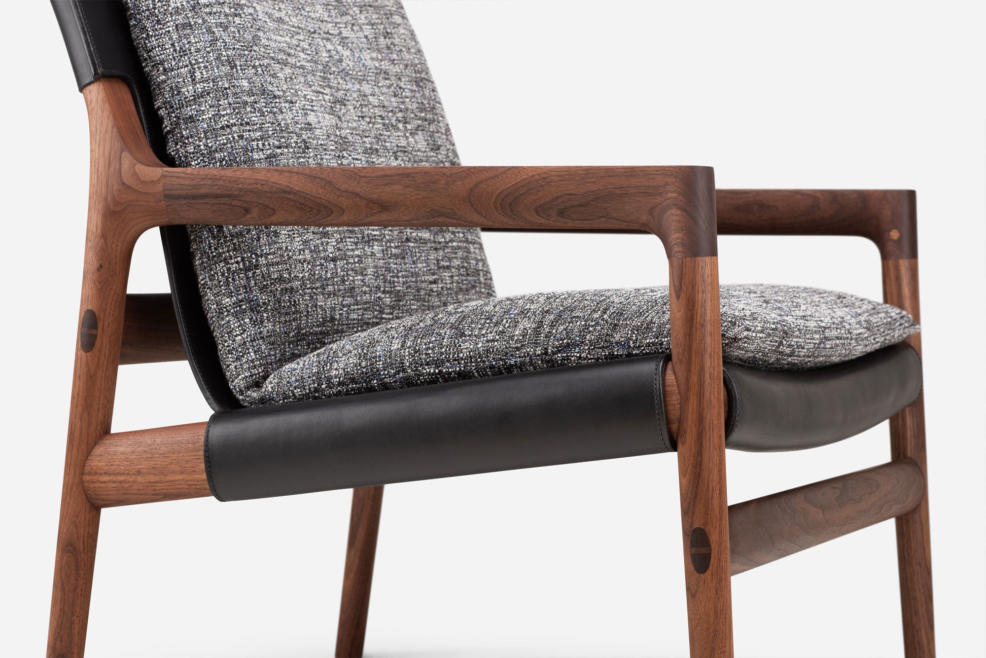 SILLÓN SELA - BRAZOS ESTRECHOS