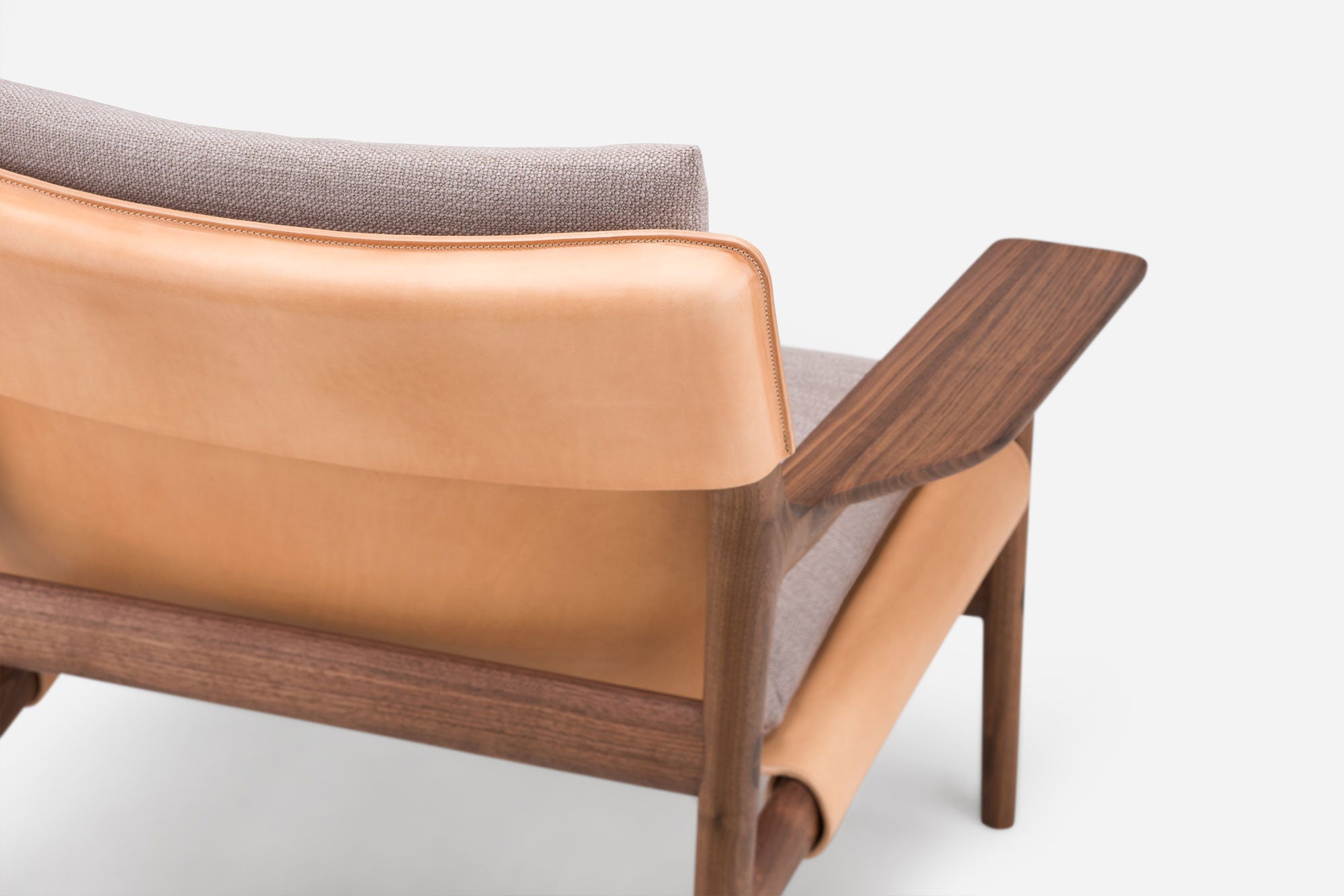 SILLÓN SELA - BRAZOS ANCHOS