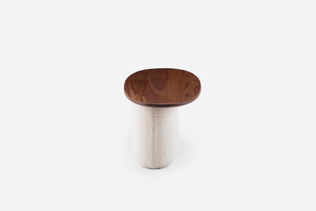 MESA AUXILIAR OVAL GRACIOSA