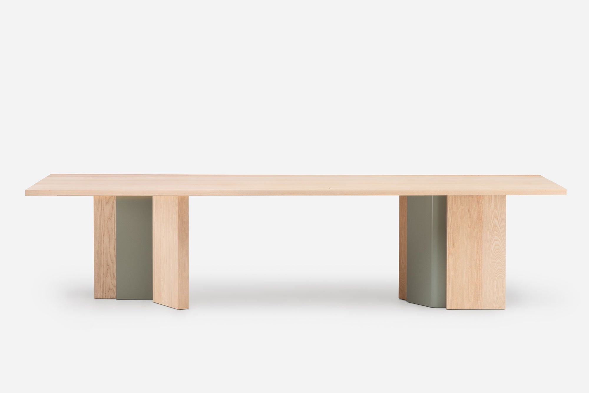 MESA DE COMEDOR IZAR
