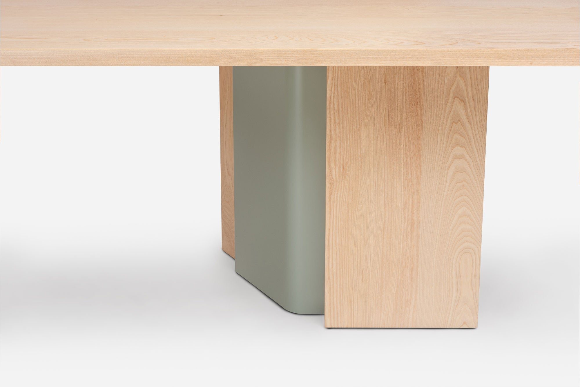 MESA DE COMEDOR IZAR