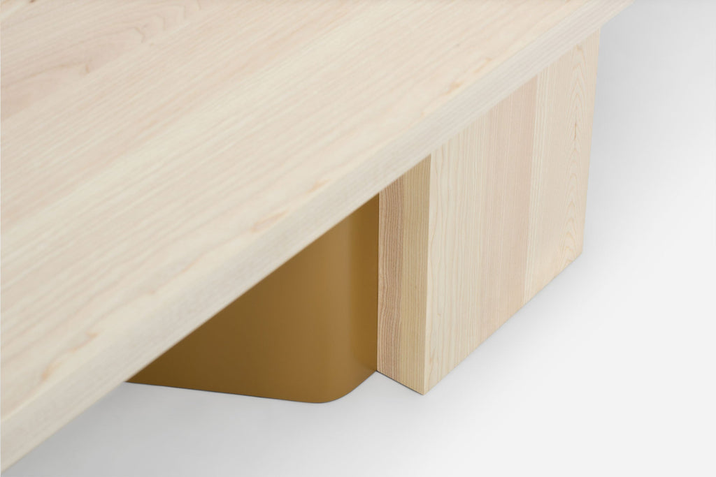 MESA DE COMEDOR IZAR