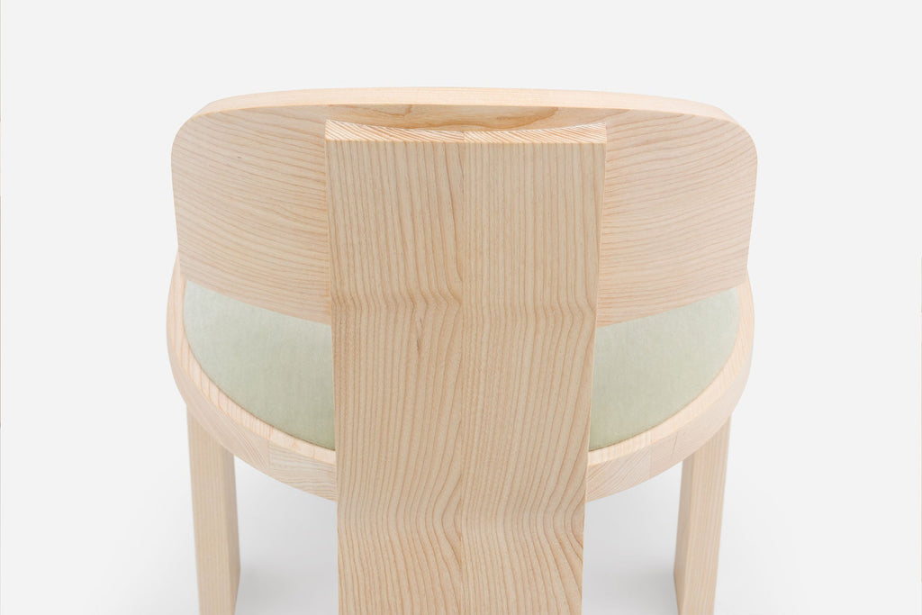 VEGA UNA SILLA