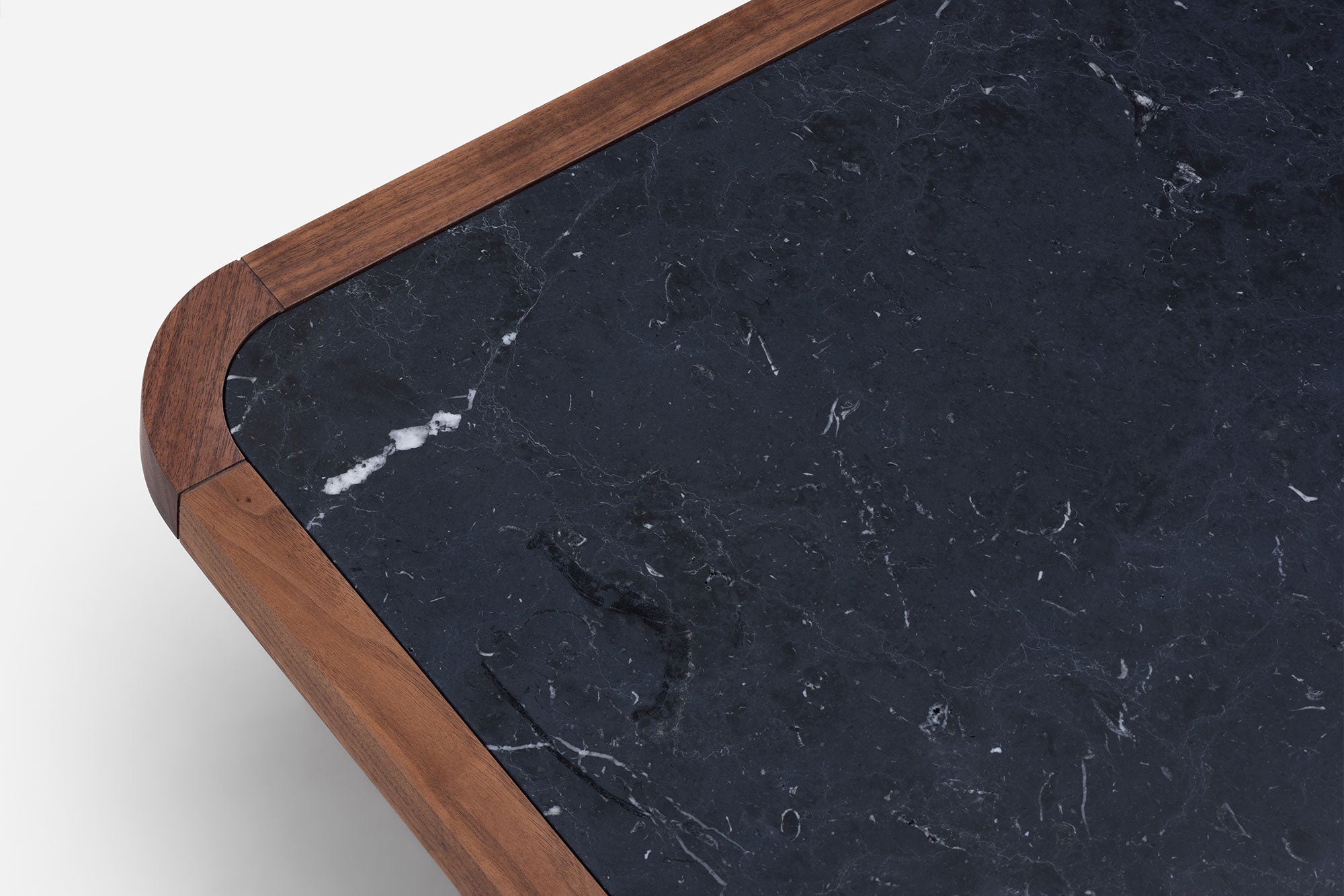 MESA DE CENTRO ALPHA CON CUBIERTA DE PIEDRA