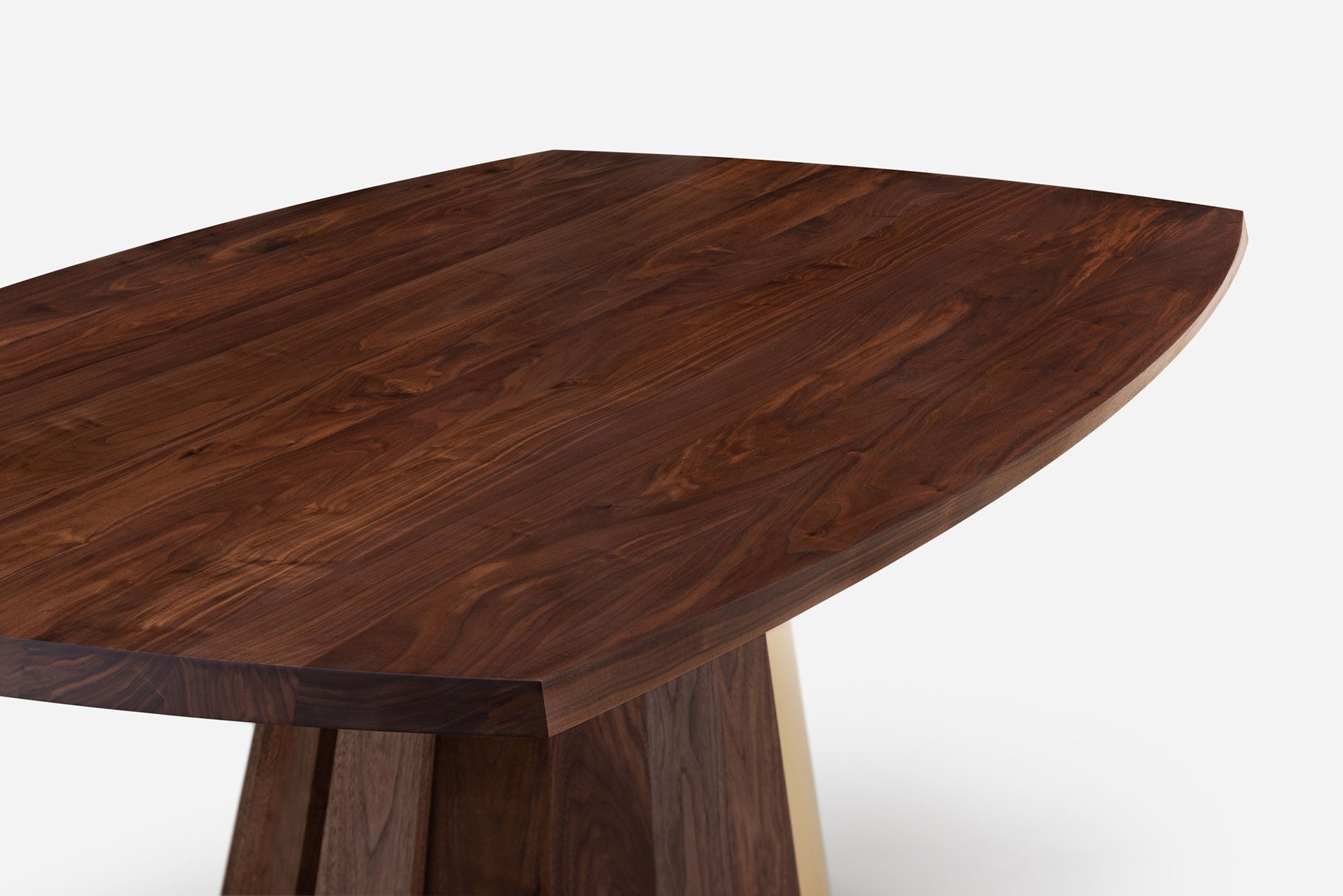 MESA DE COMEDOR ORION - BASE DE MADERA Y METAL
