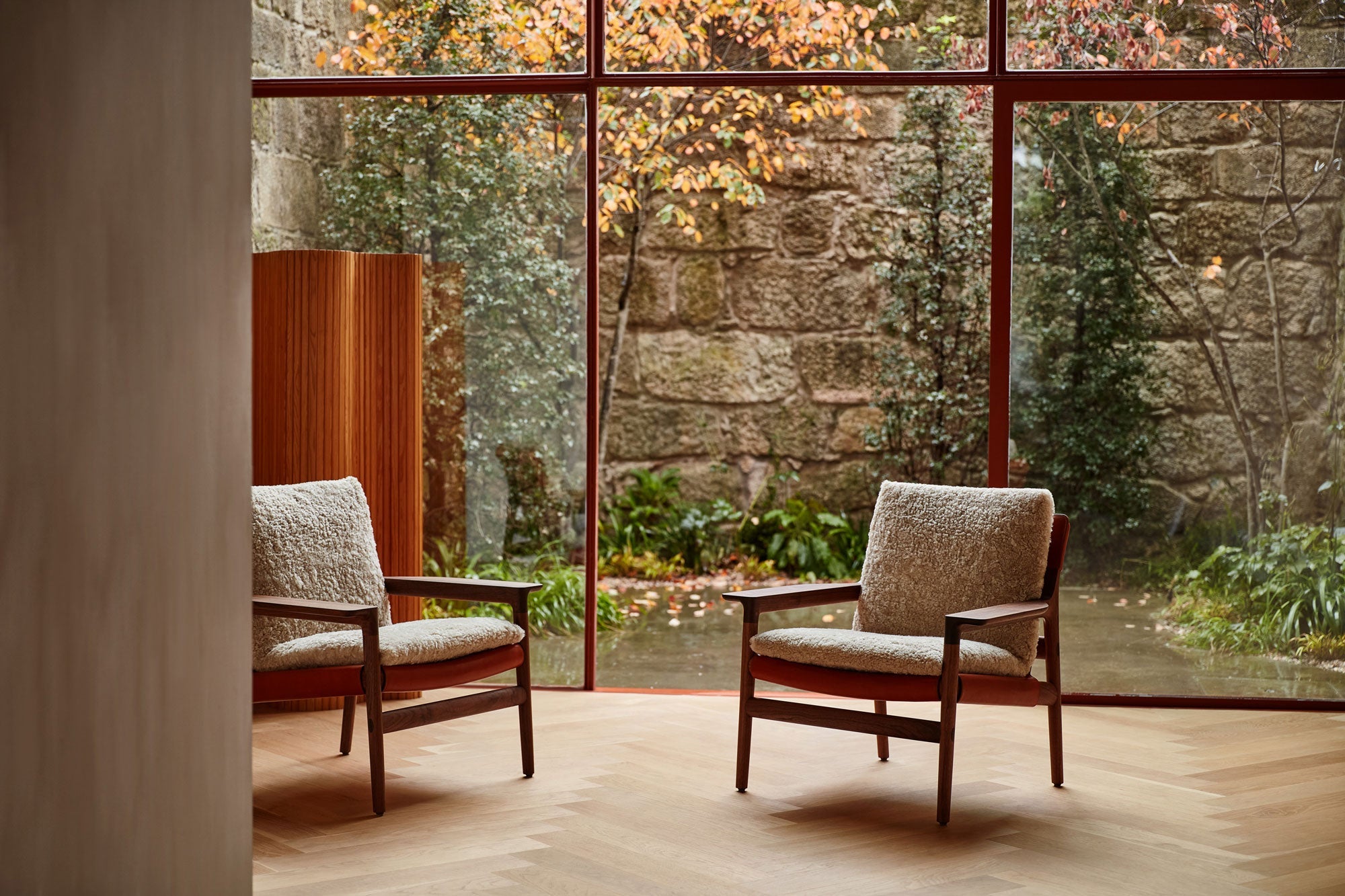 SILLÓN SELA - BRAZOS ANCHOS