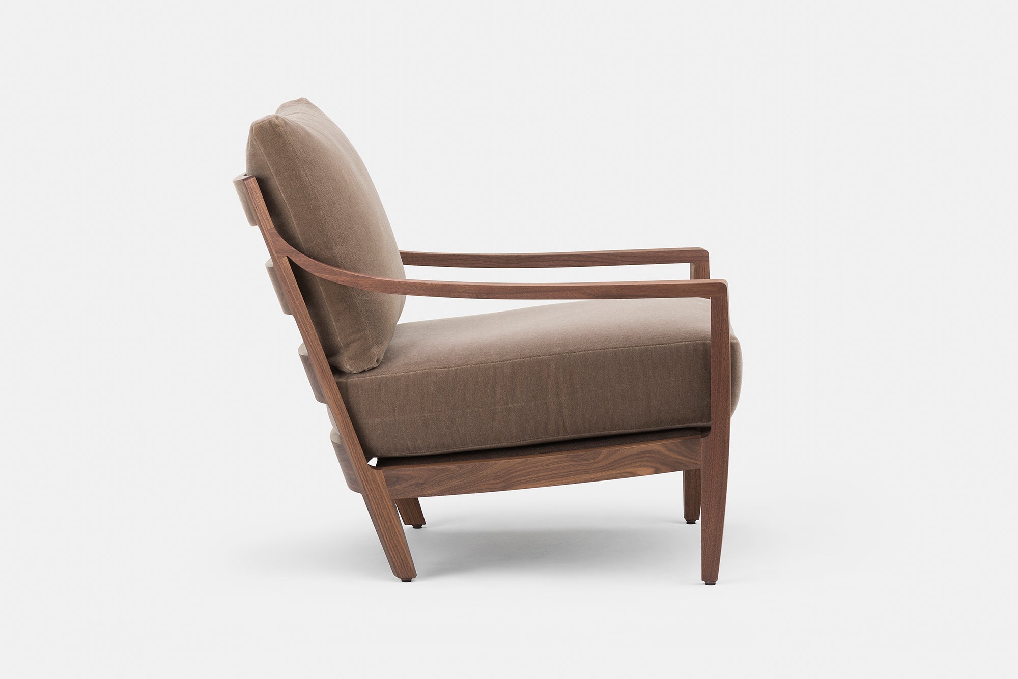SILLÓN BAJO DE DESCANSO
