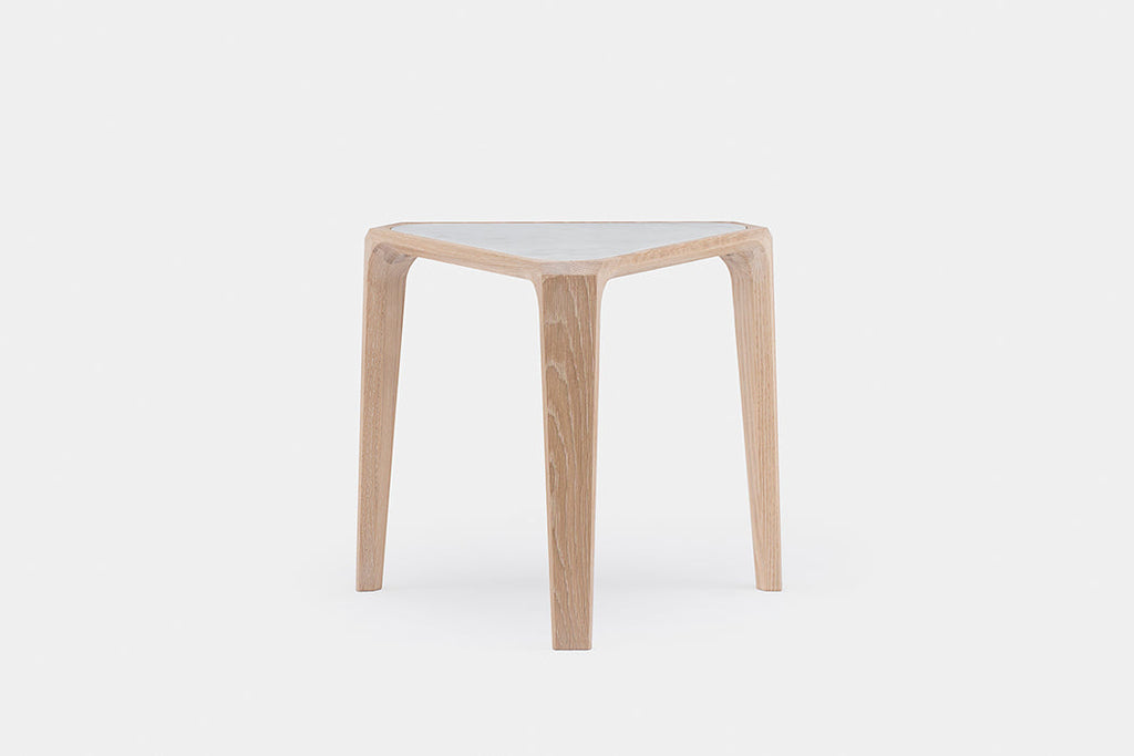 MESA AUXILIAR DE MARY