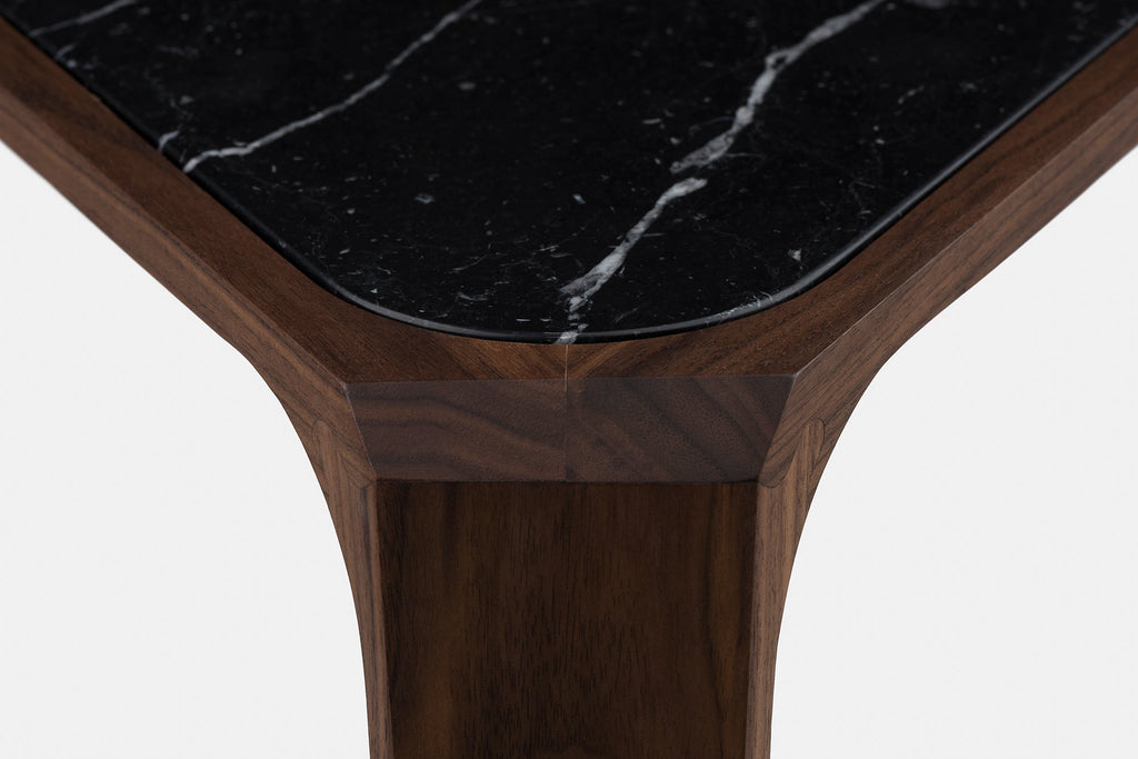 MESA AUXILIAR DE MARY
