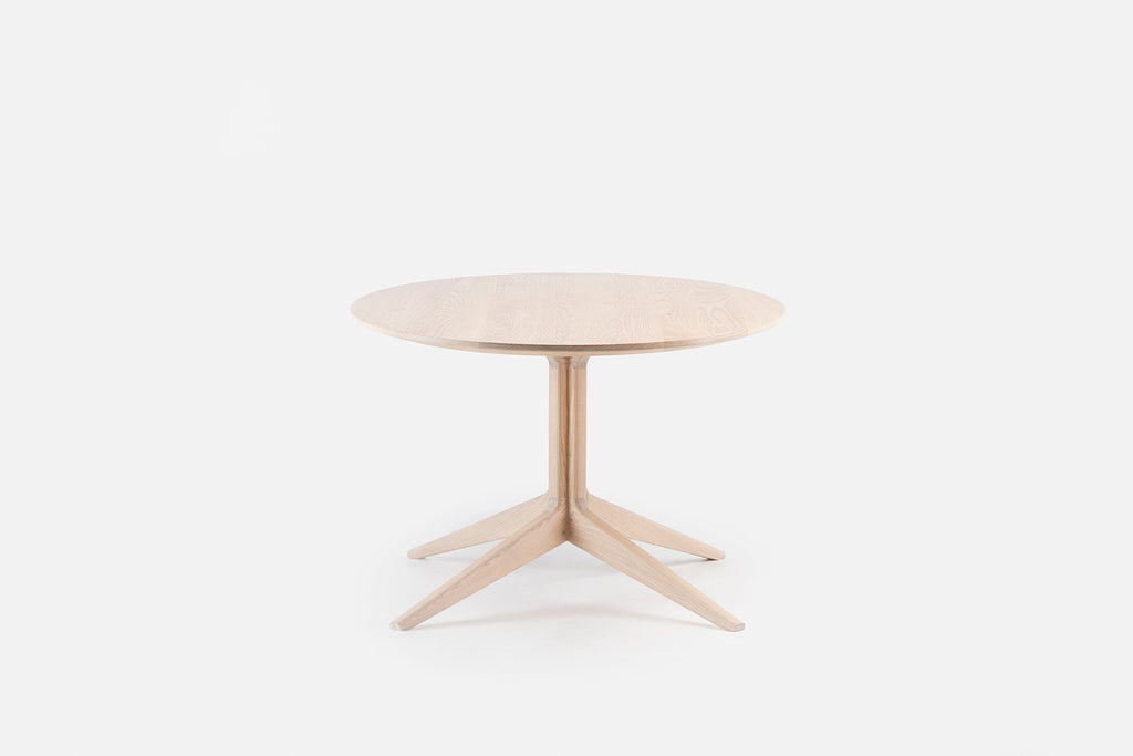 MESA OVAL LIGERA