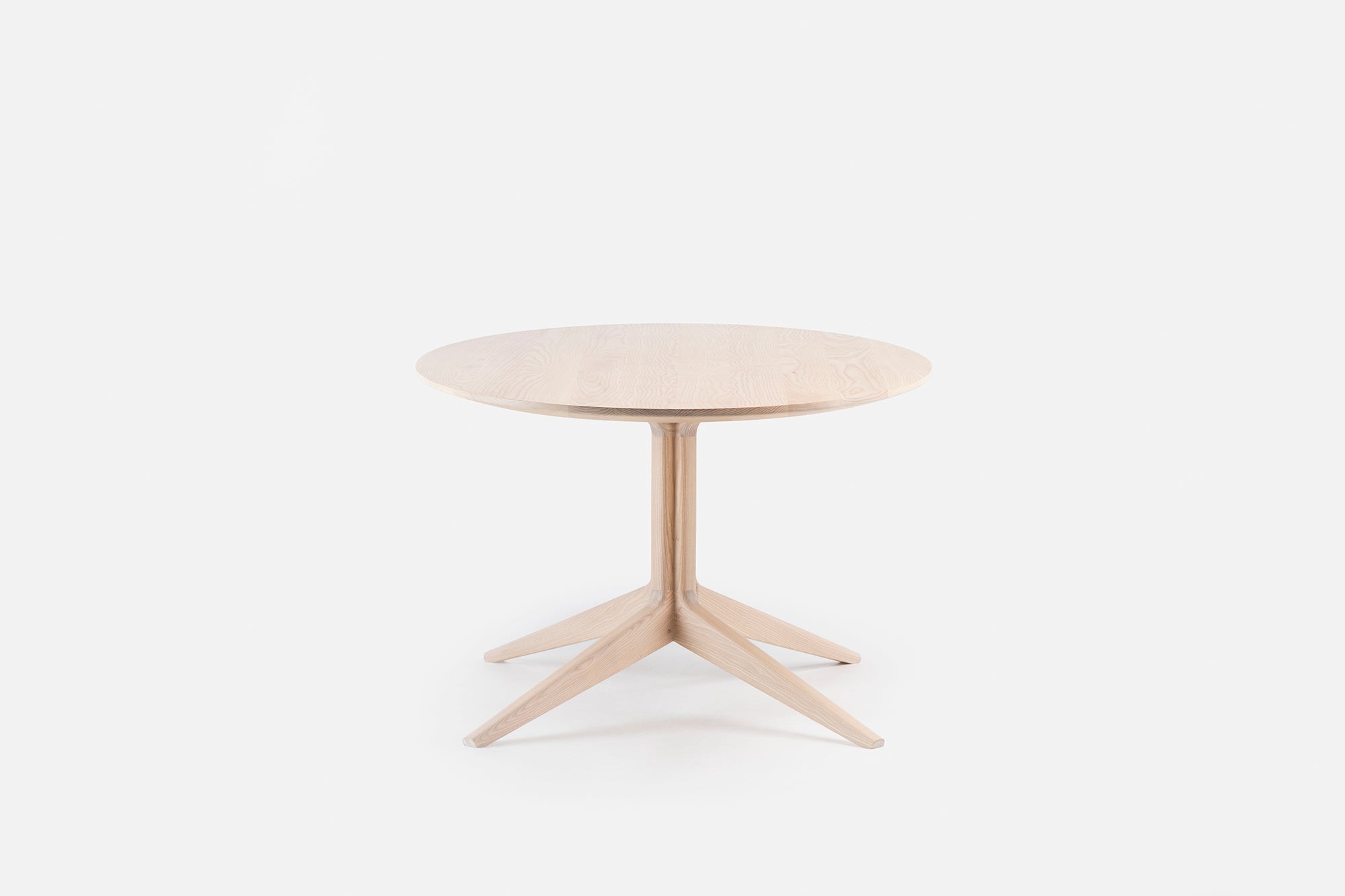 MESA OVAL LIGERA