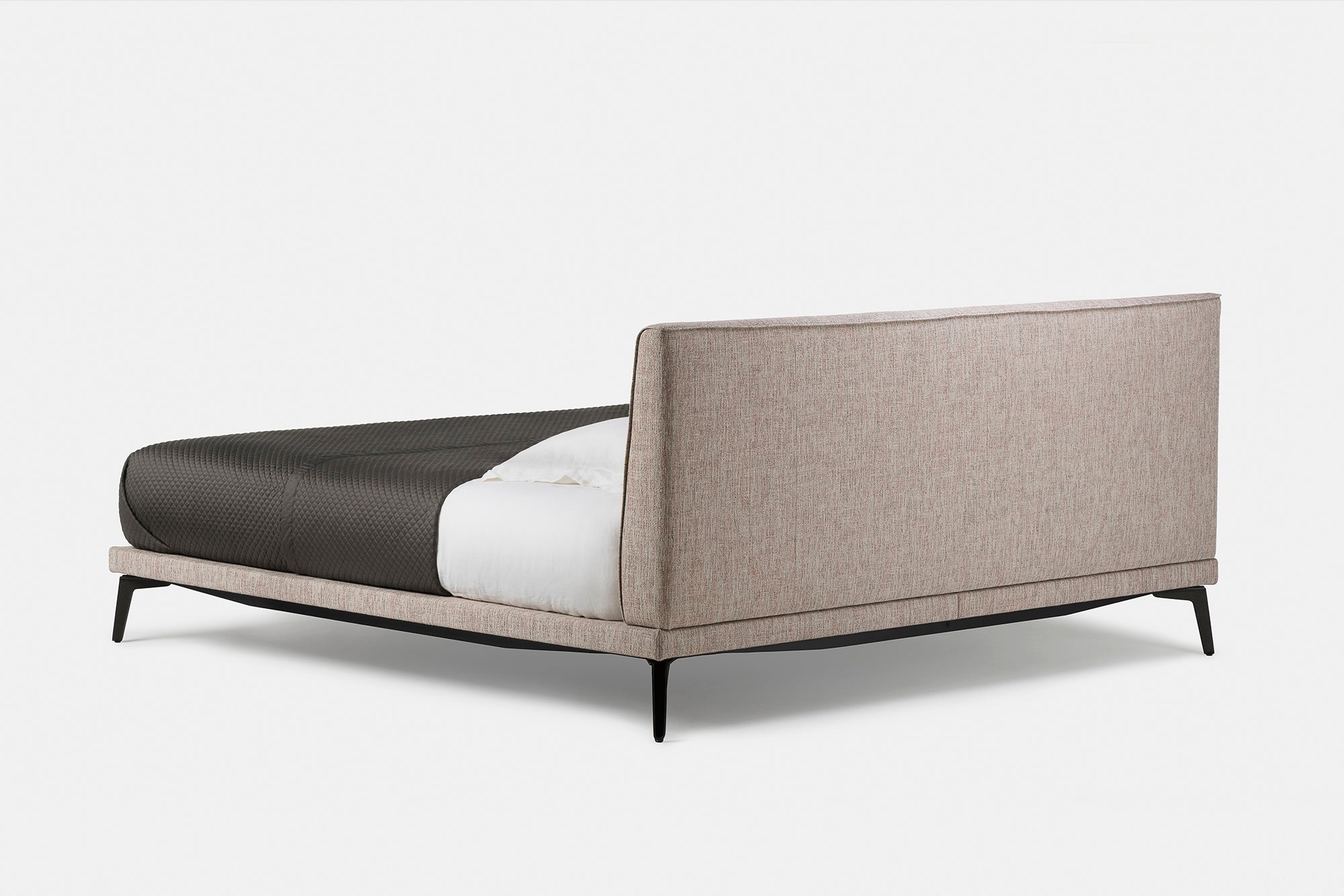 CAMA MCQUEEN
