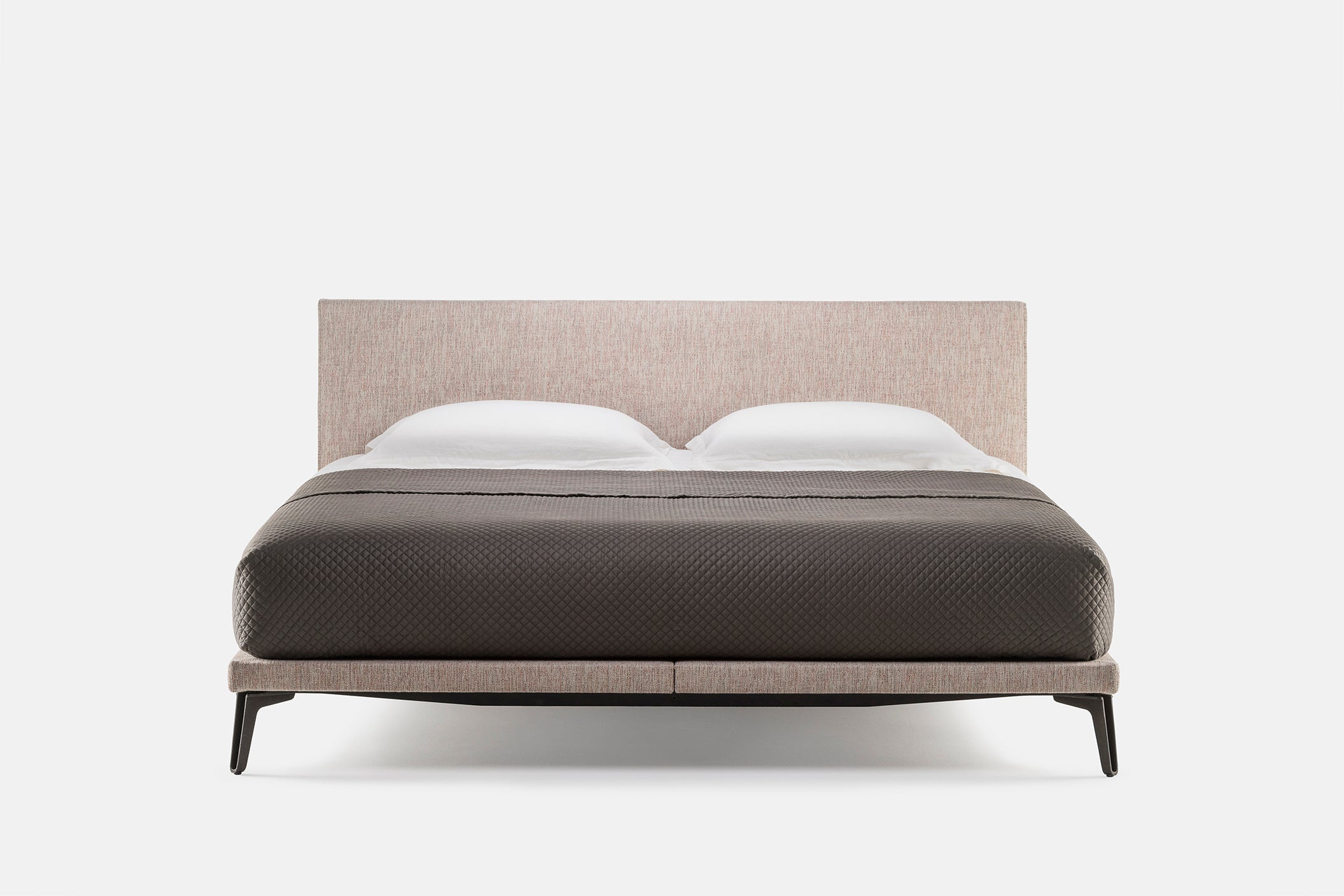 CAMA MCQUEEN