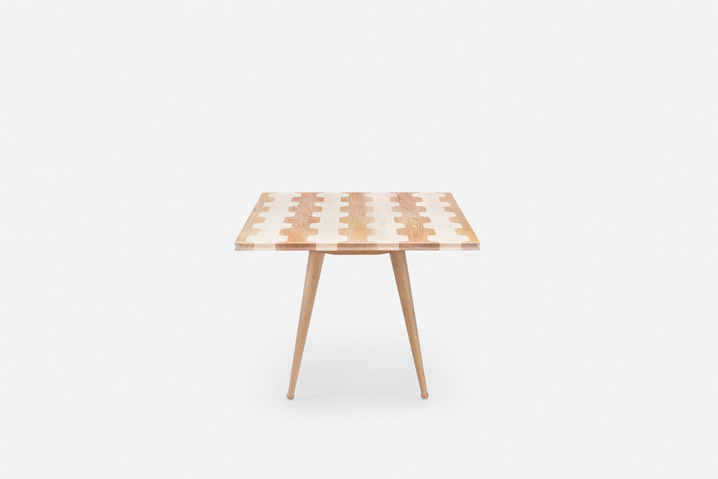 MESA DE COMEDOR TAVLI