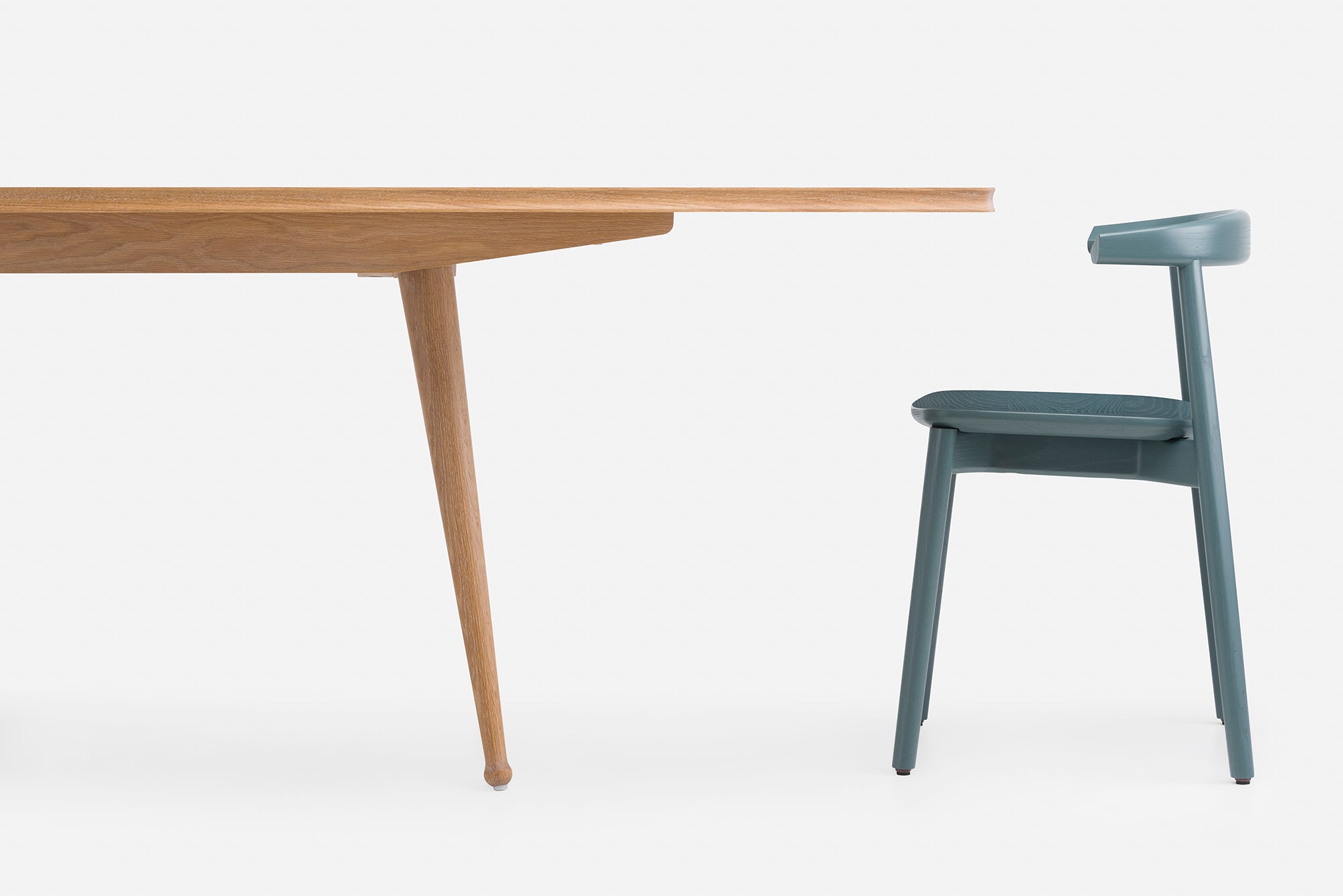 MESA DE COMEDOR TAVLI