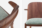 VEINTICINCO SILLAS DE COMEDOR CON BRAZOS