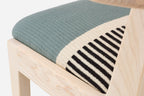 VEINTICINCO SILLONES DE COMEDOR CON TAPICERÍA MANTA GIL