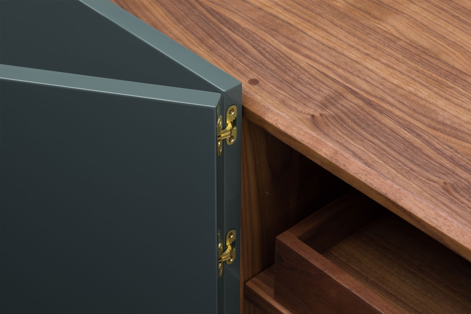 MUEBLE BAJO ARCÓN