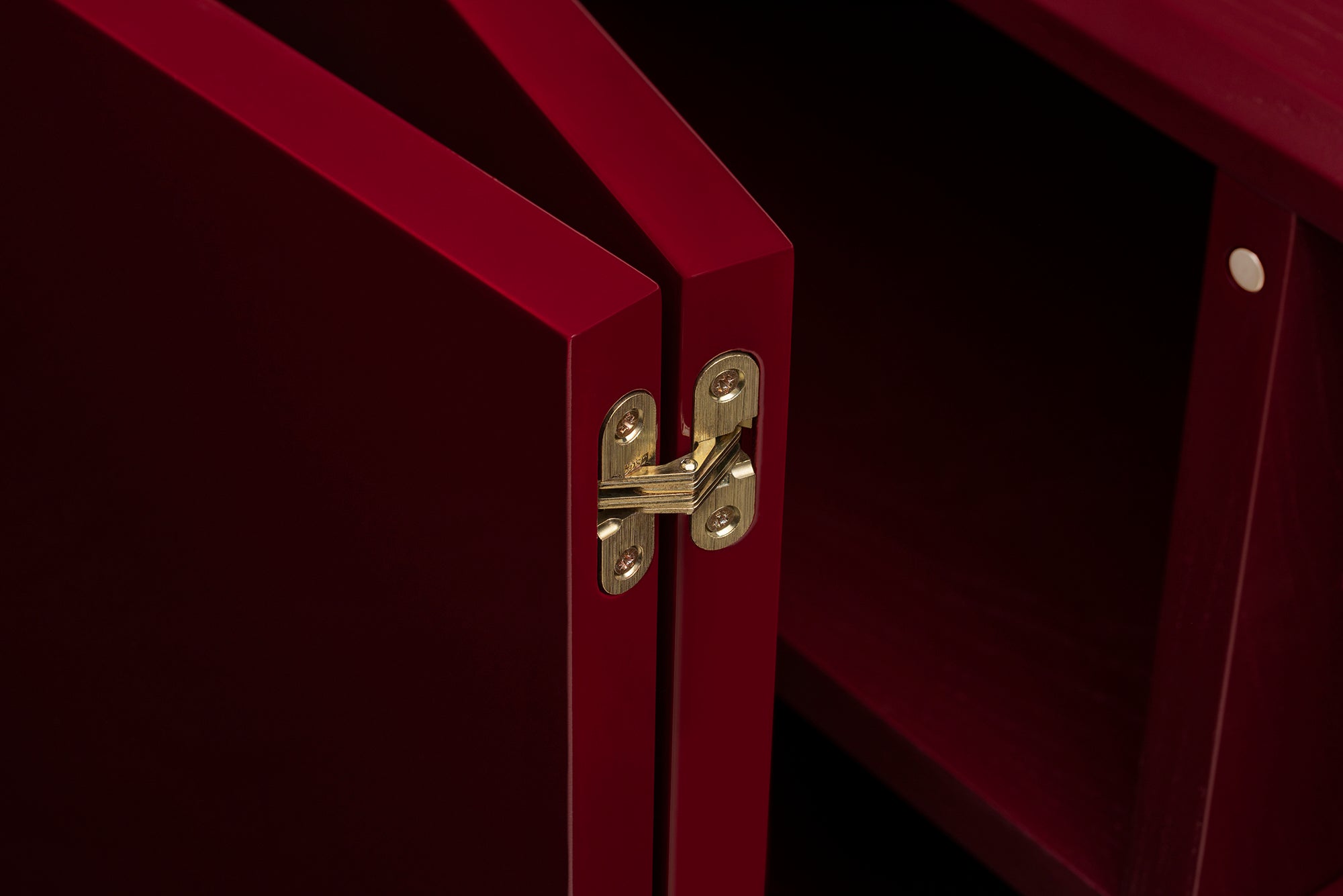 MUEBLE BAJO ARCÓN