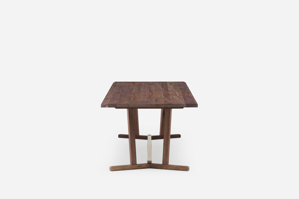MESA DE COMEDOR SHAKER