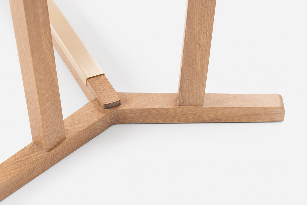 MESA DE COMEDOR SHAKER
