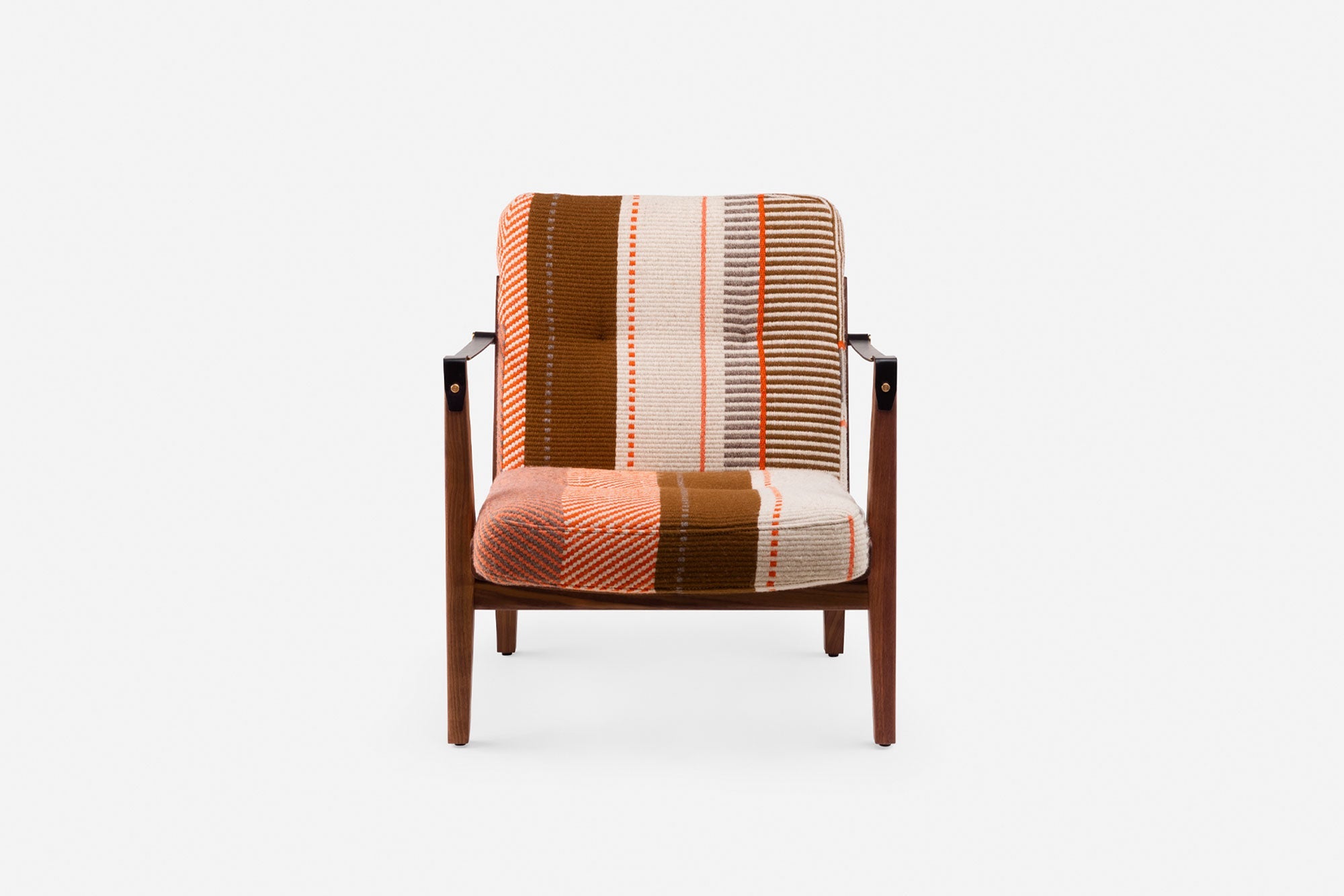 SILLÓN CAPO LOUNGE CON TAPIZADO MANTA ESPINHADA