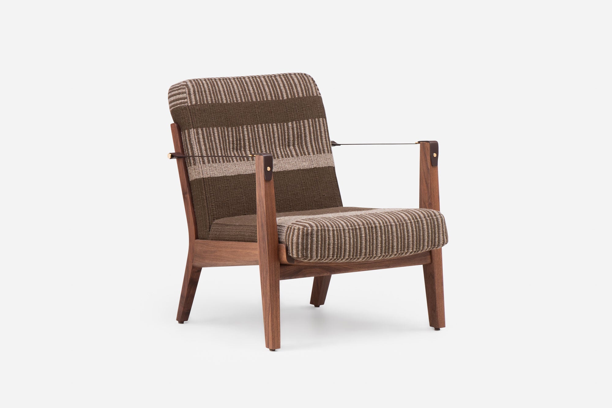 SILLÓN CAPO LOUNGE CON TAPIZADO MANTA LIDO