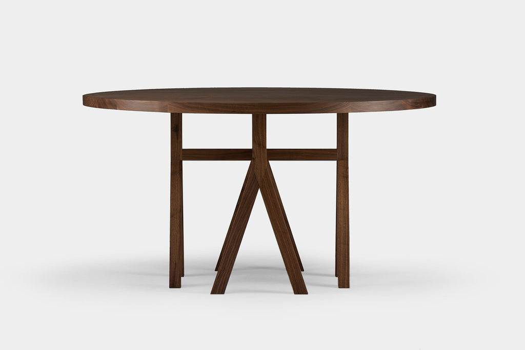 MESA DE COMEDOR COMMUNE