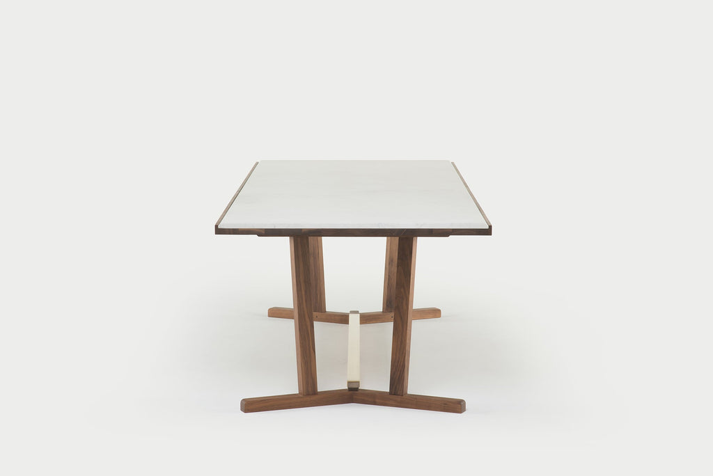 MESA DE COMEDOR SHAKER CON ENCIMERA DE PIEDRA