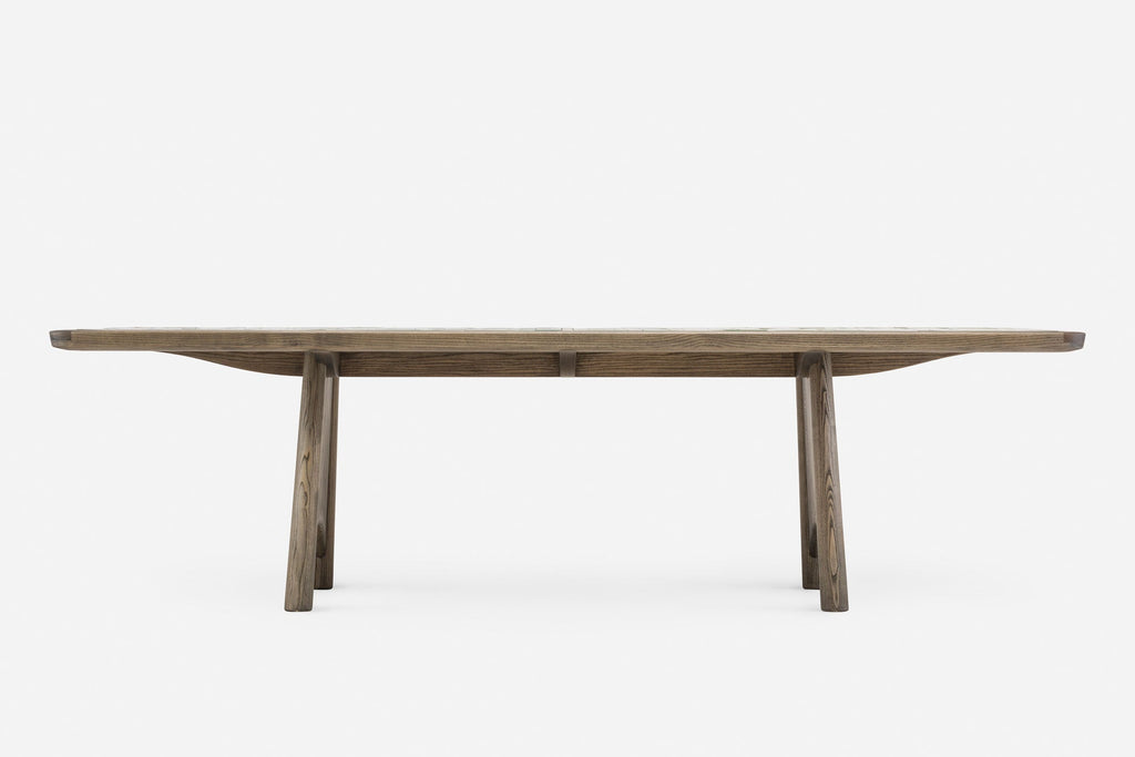 VEINTICINCO MESA DE COMEDOR